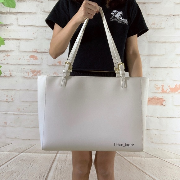 Tory Burch Emerson Buckle Tote - Picture 3 of 8